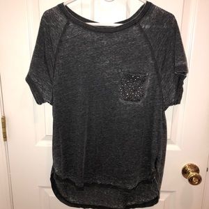 Distressed T-shirt with embellished pocket